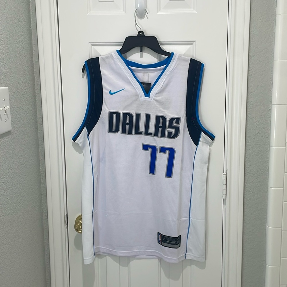Dallas Mavericks Nike Association Edition Swingman Jersey - White - Luka Doncic